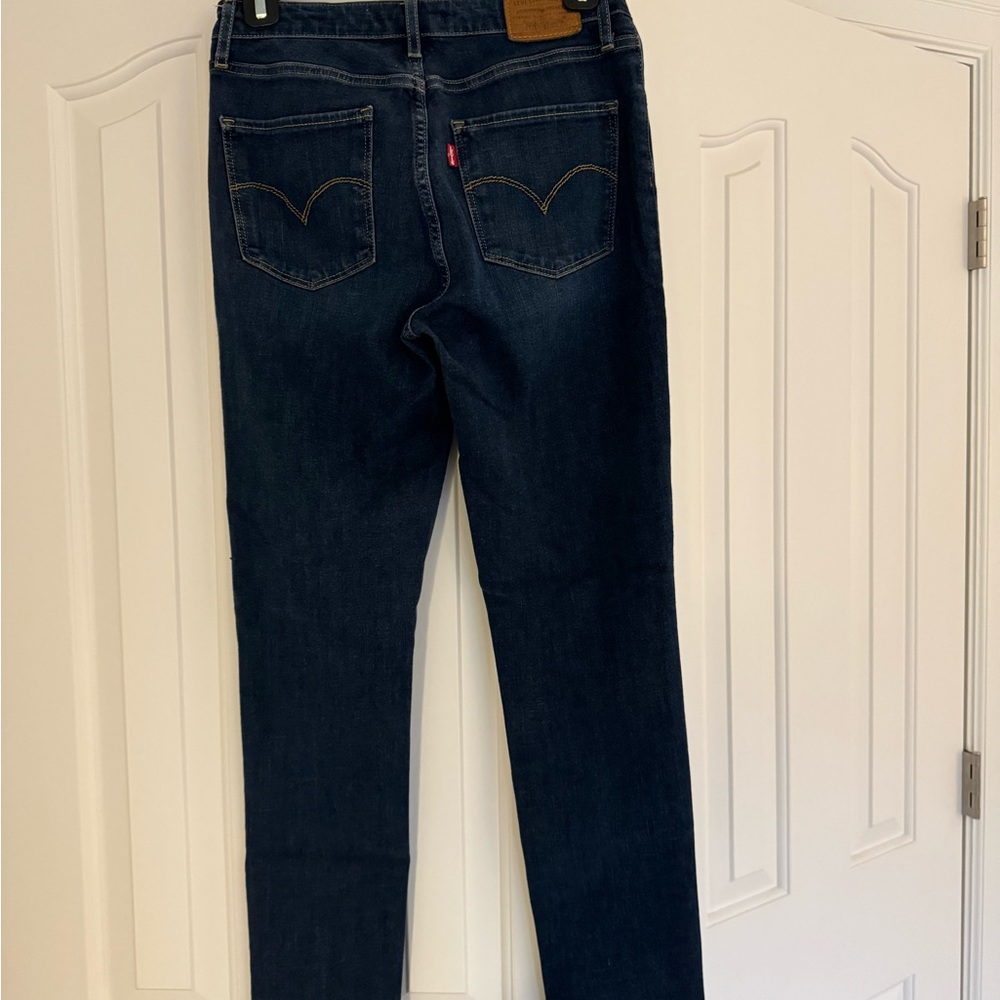Levi’s 721 High Rise Skinny size 27 - gently used condition